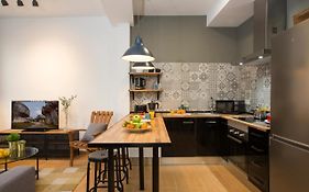 Singularstays Marina